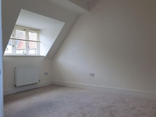 2 bedroom semi-detached house to rent - Photo 1