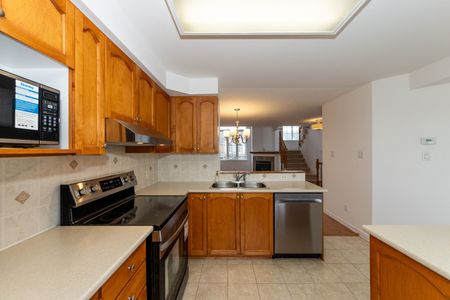 For Lease - 70 Edenvale Drive Unit# 171, Kanata, Ontario - Photo 4