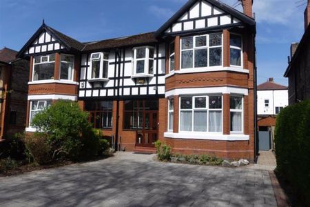 7 bedroom house to rent Mauldeth Road, Manchester, M20 - Photo 2