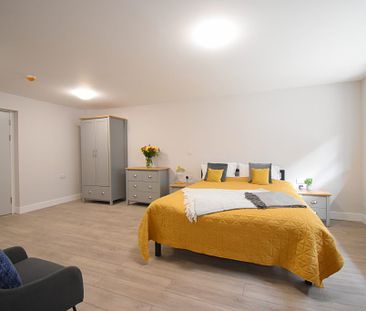 1 Bedroom | North Hill Court, 47a North Road East, PL4 6AY - Premium Studio - Photo 5