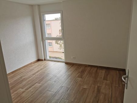 Bel appartement à Hauterive - Photo 4