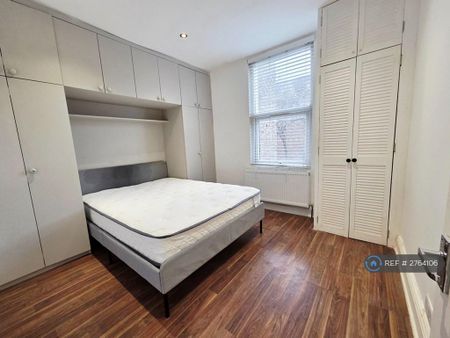 1 bedroom flat to rent - Photo 2