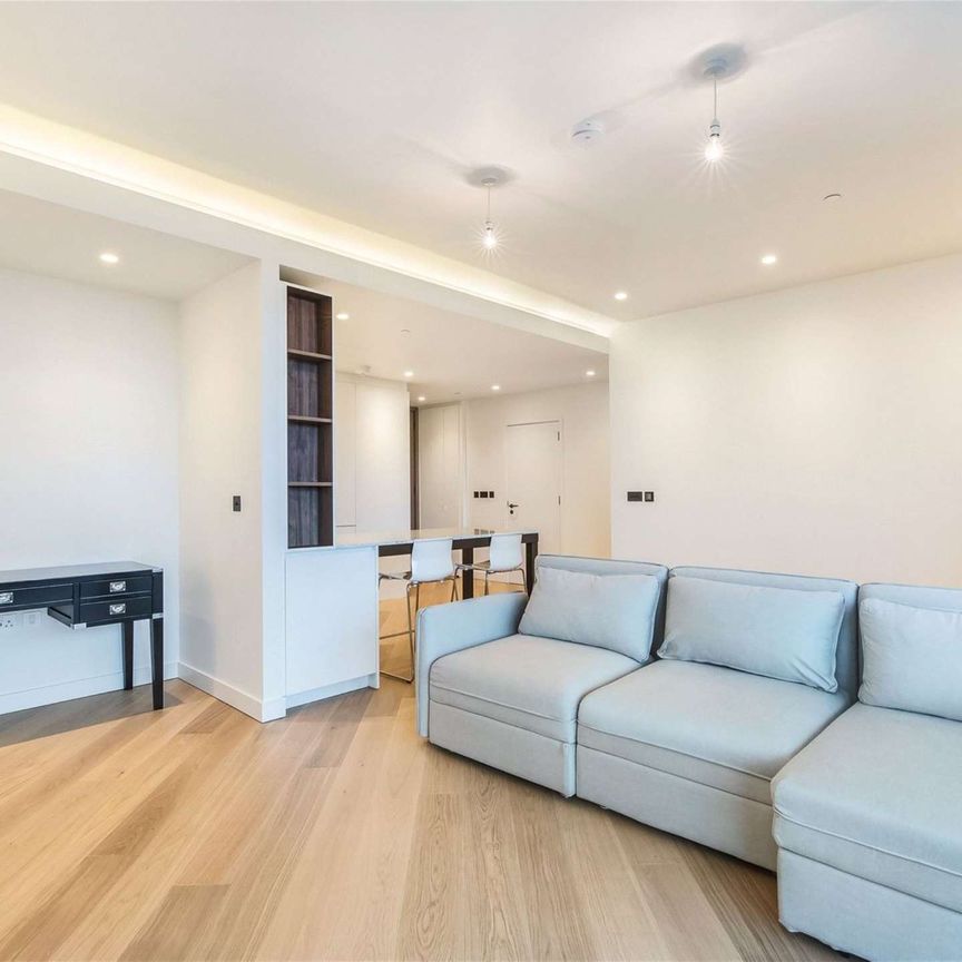 Wood Crescent, Television Centre, White City, London, W12 7GJ - Photo 1