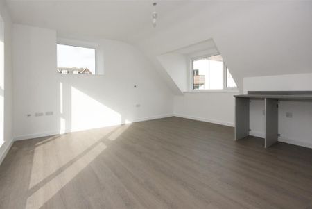 2 bedroom detached house to rent - Photo 3