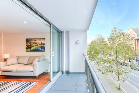 Waterloo Road, London, SE1 8RP - Photo 2