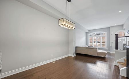 For Lease - 290 Royalton Common Unit# 67, Oakville, Ontario - Photo 2