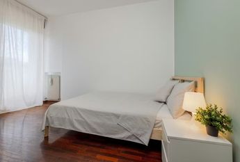 Via Urbino, Padova, Veneto 35142