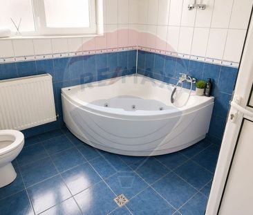 Vila cu 5 camere si teren propriu, metrou Anghel Saligny - Photo 1