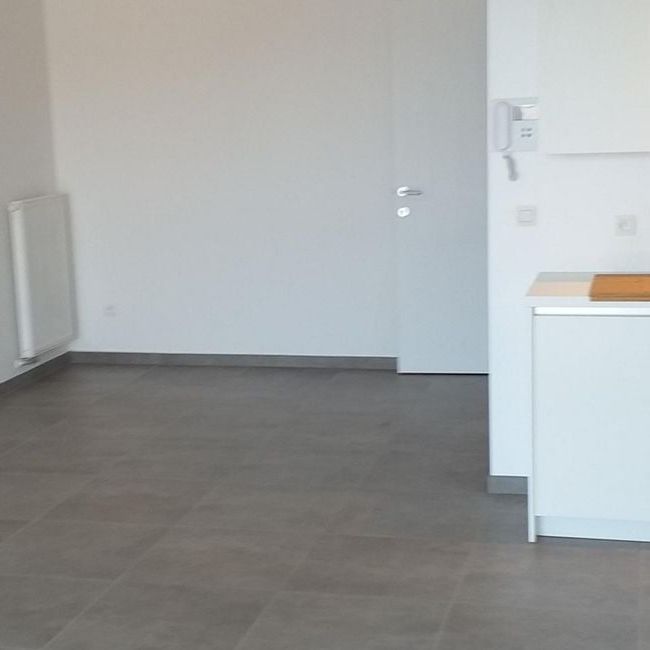Appartement te huur in Hasselt voor € 805 met 2 slaapkamers - Foto 1
