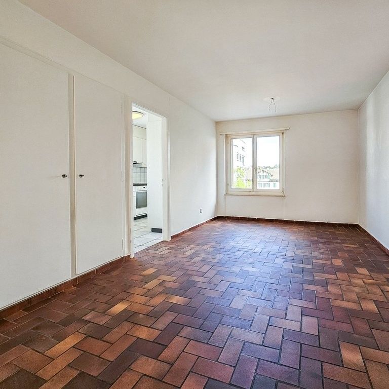 Befristet bis 30.09.2028 - Wohnung am Bahnhof Adliswil - Photo 1