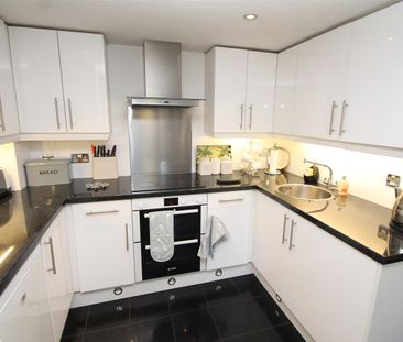 Stocking Lane, Naphill - Photo 4