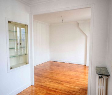 Location Appartement 5 pièces 106m² - Photo 6