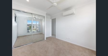 Welcome to your brand-new home - Photo 2