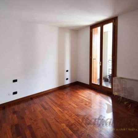 Четырехкомнатная квартира возле метро - Photo 1