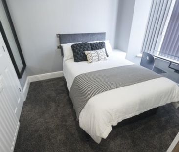 5 bedroom terraced house to rent - Photo 1