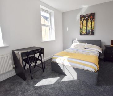 Room 1, 2 Silken Court - 2 Silken Court, Nuneaton - PROFESSIONAL BI... - Photo 4