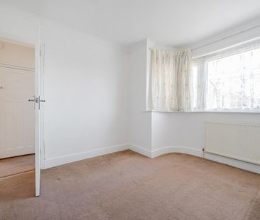 2 bedroom maisonette to rent - Photo 4