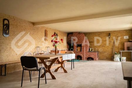Casa cu 13 camere, 10 bai, 10 parcari, 480mp util, 1000 teren- pretabila pensiune, azil- Apahida - Photo 4
