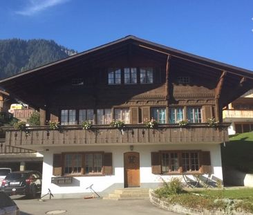 Heimelige Dachwohnung an bester Wohnlage - Photo 2