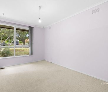 Private, Peaceful Living with Exceptional Convenience - Photo 5