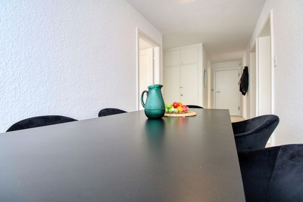 Geräumige Coliving-Wohnung mit großer Terrasse in Wallisellen - Photo 1