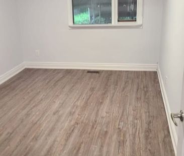 For Lease - 80 Pinemore Crescent, Toronto, Ontario - Photo 3