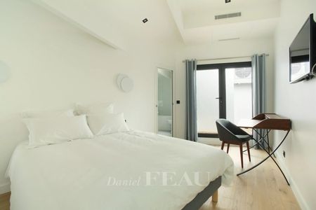 Appartement • Elysées-Madeleine, Paris 8ème - Photo 4