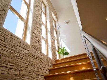 3 bedroom luxury House for rent in Cascais, Portugal - Photo 5