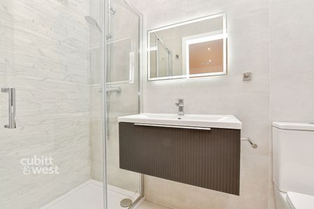 2 bedroom detached bungalow to rent - Photo 2