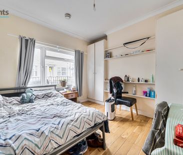 6 bedroom house to rent - Photo 2