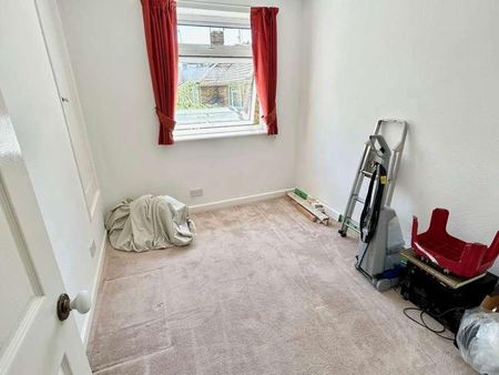 Westbeech Court, Banbury, OX16 - Photo 2