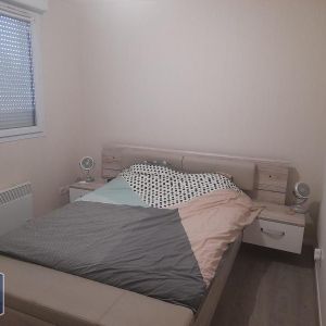 Location Appartement 3 pièces 55m² ST LAURENT SUR SAONE 01750 - Photo 2