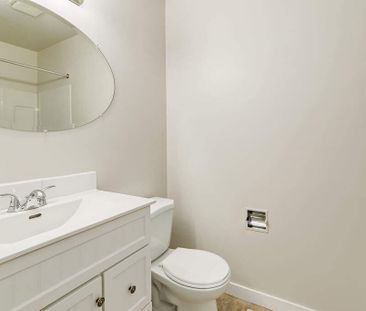 Renovated Suite - 3 Bedroom - Photo 6