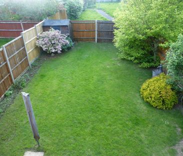 3 bedroom semi-detached house to rent - Photo 6