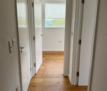 Regent House, Basildon - Photo 3