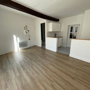 Location Appartement 1 pièce 21m² - Photo 2