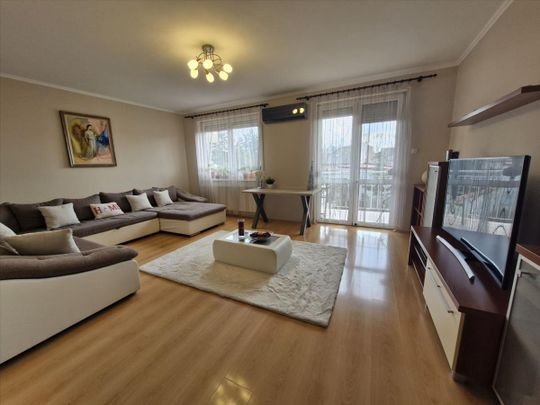 Kiadó lakás - Debrecen - Fotó 1