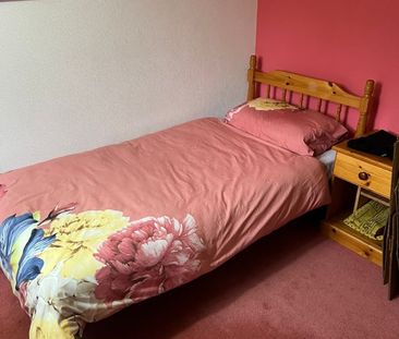 2 Bed Flat, Longstone Street, EH14 - Photo 4