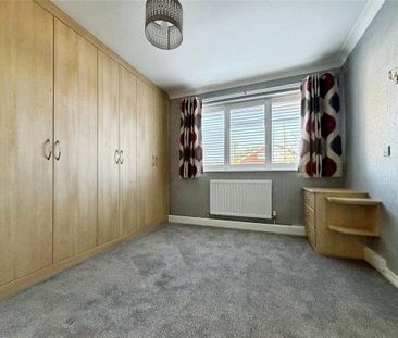 2 bedroom bungalow to rent - Photo 2