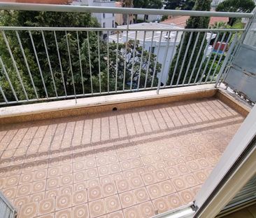 Location Appartement 3 pièces 55m² NICE 06000 - Photo 6