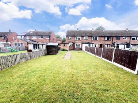 2 bedroom semi-detached house to rent - Photo 4