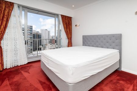 Penthouse Apartment - Photo 4