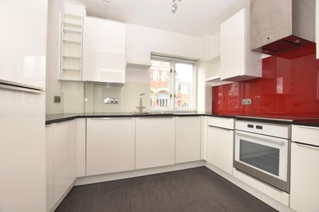 2 bedroom flat to rent - Photo 2