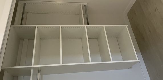 Nassau House - Photo 2