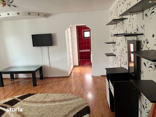 Inchiriez apartament - Photo 1