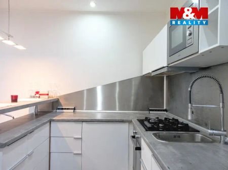 Pronájem bytu 1+1 v Karlových Varech, 28 m - Фото 4