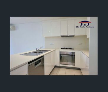 Sun Filled North Aspect 2beds Apartment for rent - Photo 4