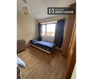Bed for rent in 2-bedroom apartment in Dublin - Photo 1