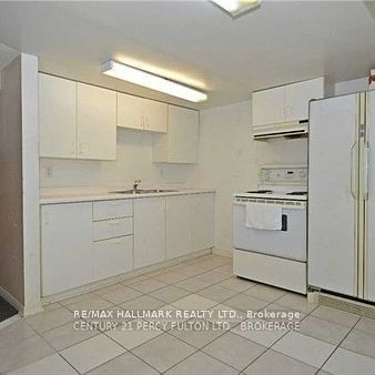 For Lease - 245 Axminster Drive Unit# Bsmt, Richmond Hill, Ontario - Photo 1