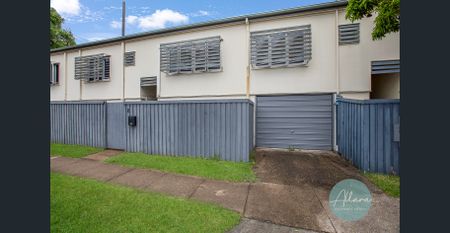 Spacious Two Bedroom Townhouse in Prime Location..... - Photo 4